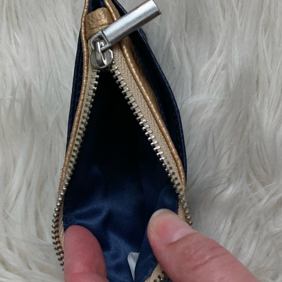 Card Case - Picture 7 of 10